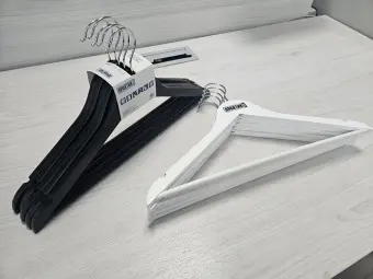 Набор вешалок для одежды ПРАКТИК Home GV (5 шт) черный | Защита-Офис Набор вешалок для одежды ПРАКТИК Home GV (5 шт) черный | Защита-Офис - интернет-магазин сейфов, кресел, металлической и офисной мебели в Казани и Йошкар-Оле